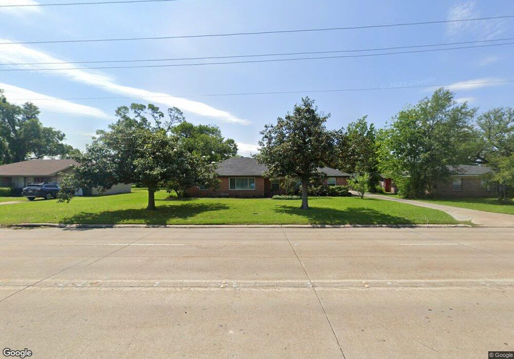 227 W McNeese St, Lake Charles, LA 70605 - photo 1