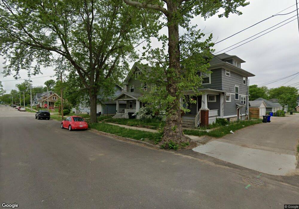 397 18th St SE, Cedar Rapids, IA 52403 - photo 1