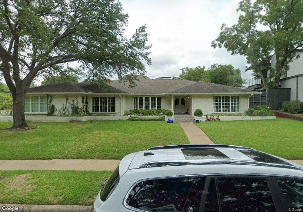 6870 Carolyncrest Dr, Dallas, TX 75214 - photo 1