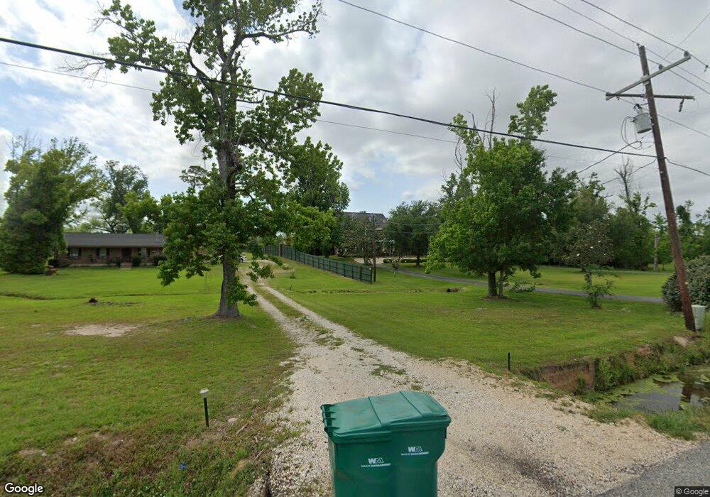 4322 Ihles Rd, Lake Charles, LA 70605 - photo 1