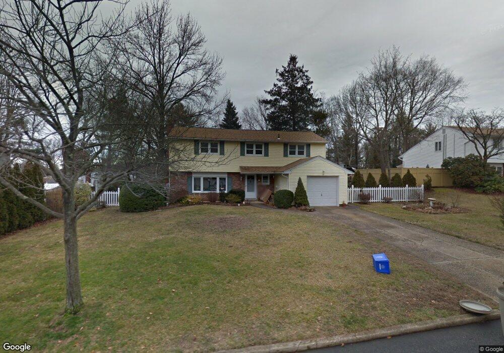 23 Daniel Dr, Glen Cove, NY 11542 - photo 1