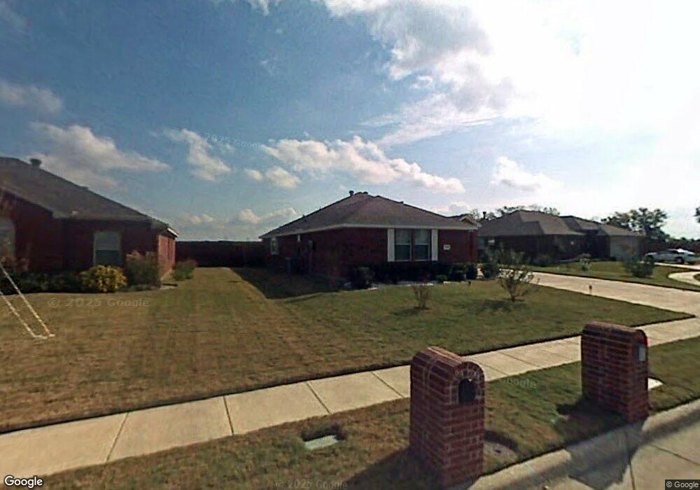 1127 Twin Lakes Dr, Wylie, TX 75098 - photo 1