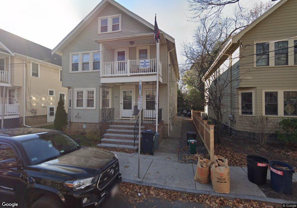 232 Lexington Ave, Cambridge, MA 02138 - photo 1
