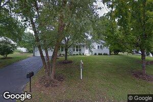 10127 Fieldcrest Ln, Saint Louis, MO 63124
