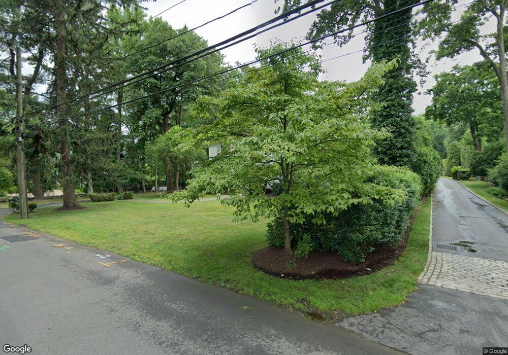 78 Meadow Rd, Riverside, CT 06878 - photo 1