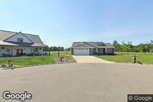 412 Backstretch Ct, La Crescent, MN 55947