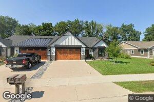 816 Bridle Ln, La Crescent, MN 55947