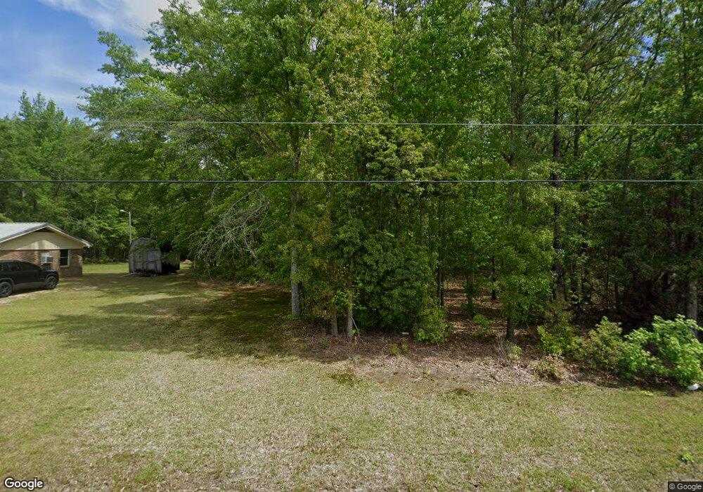 1822 N Sunset Dr, Atmore, AL 36502 - photo 1