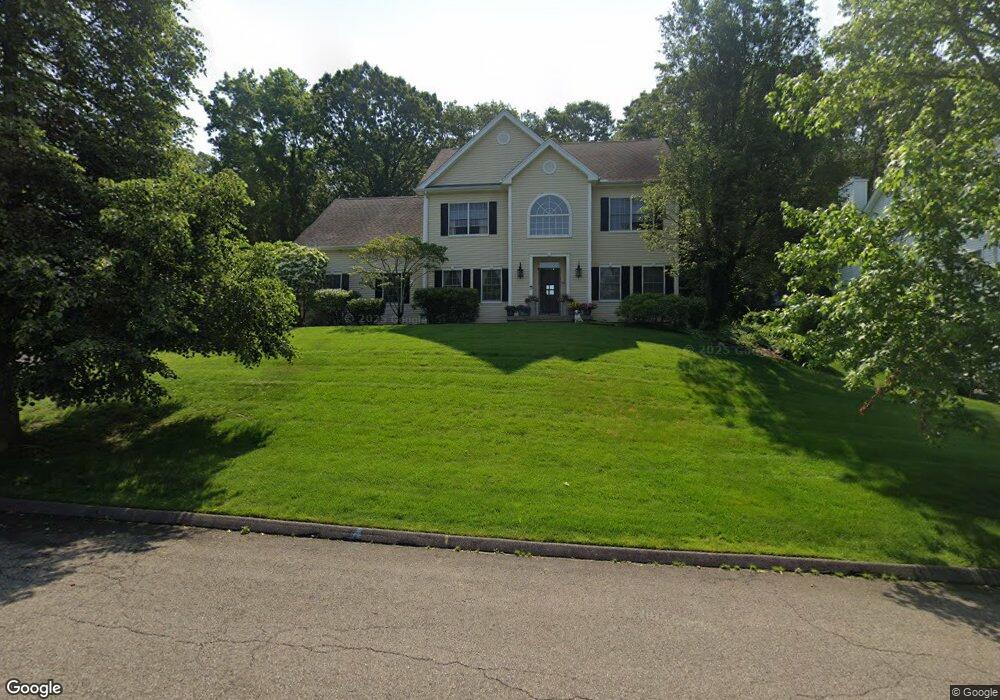 33 Saranac Rd, Milford, CT 06461 - photo 1