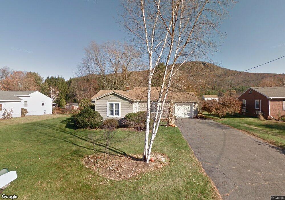 13 Brook St, Easthampton, MA 01027 - photo 1