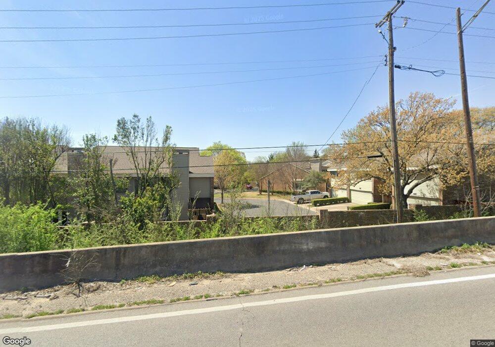 6736 E Northwest Hwy, Dallas, TX 75231 - photo 1