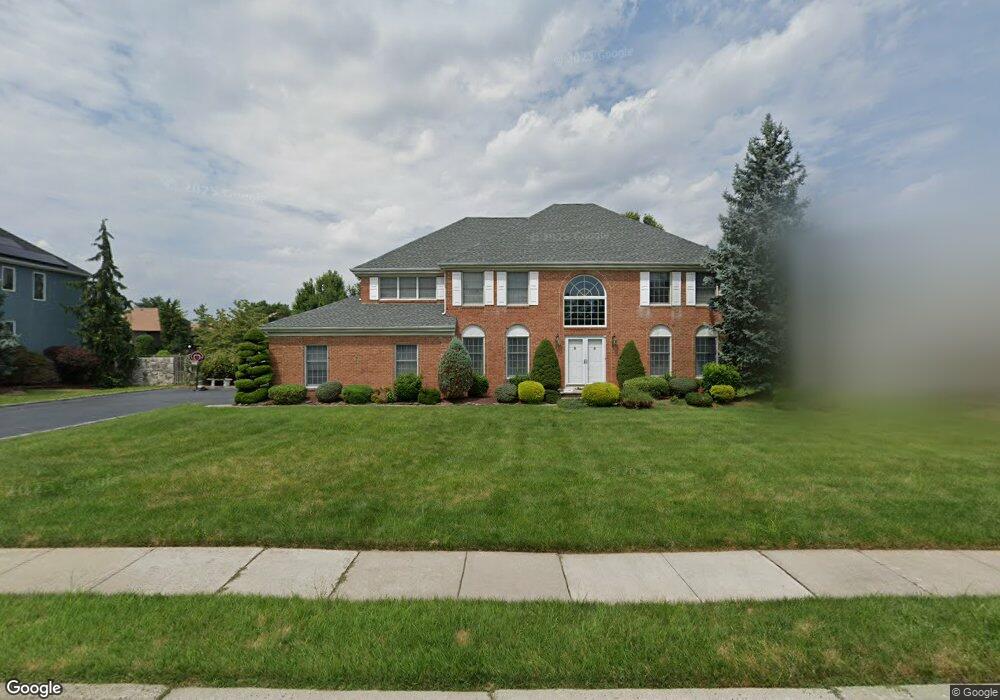 14 Allison Ct, Edison, NJ 08820 - photo 1