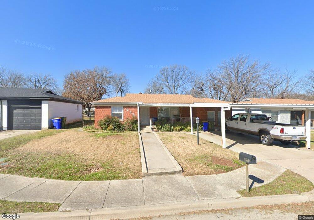 852 Perry Dr, Fort Worth, TX 76108 - photo 1