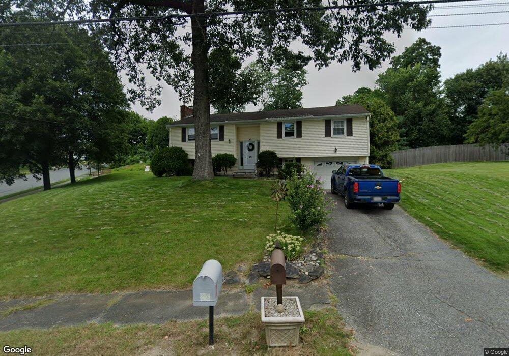 96 Bumble Bee Cir, Shrewsbury, MA 01545 - photo 1