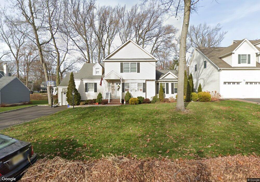 2421 Seneca Rd, Scotch Plains, NJ 07076 - photo 1