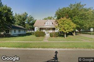 523 N 14th St, Sabetha, KS 66534