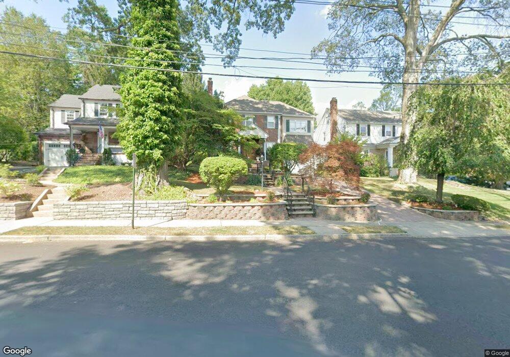 32 Franklin Ave, Midland Park, NJ 07432 - photo 1