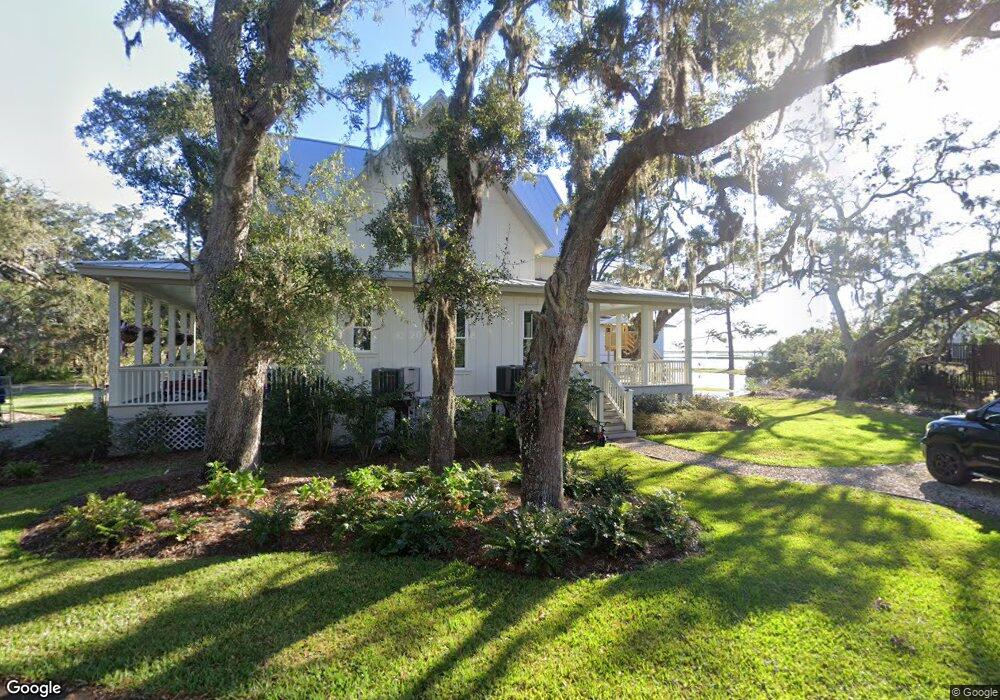 113 Runnymede Rd, Saint Simons Island, GA 31522 - photo 1
