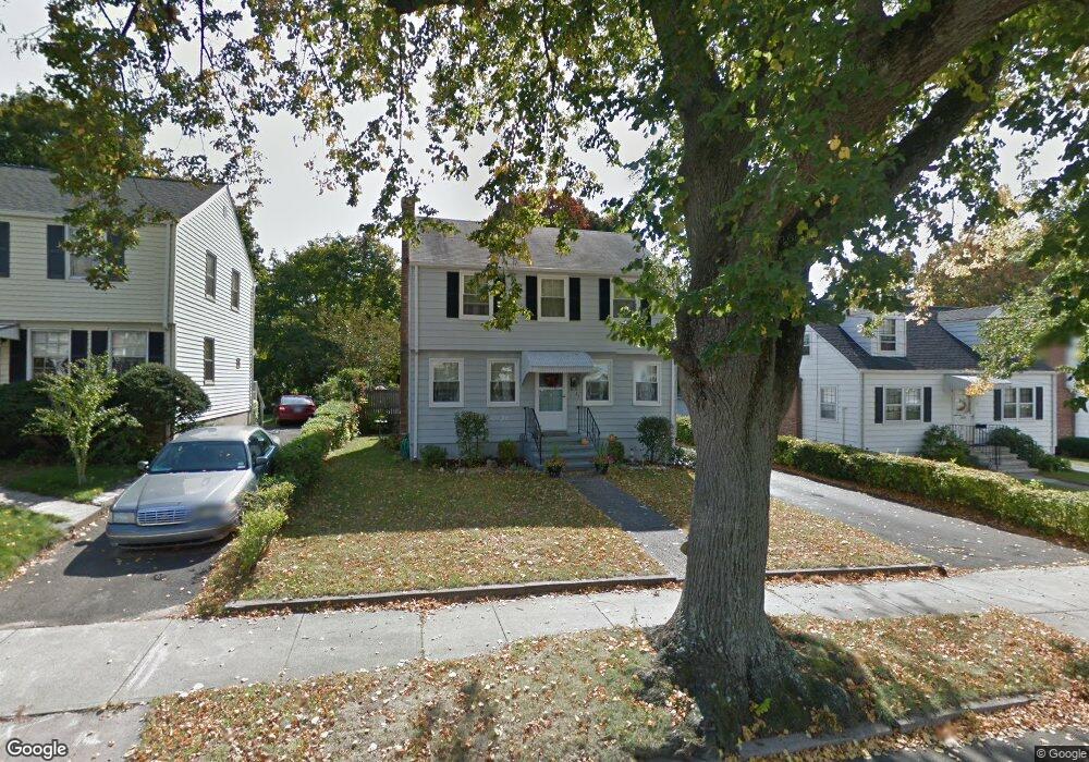 37 Girard Ave, New Haven, CT 06512 - photo 1