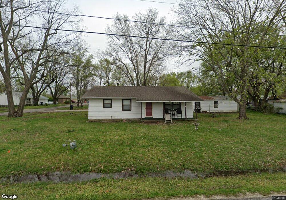 207 W Cleveland St, Prairie Grove, AR 72753 - photo 1