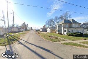 304 4th St, Low Moor, IA 52757