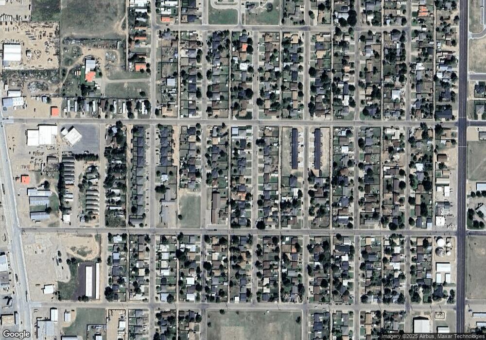 513 Pine Ave, Dumas, TX 79029 - photo 1