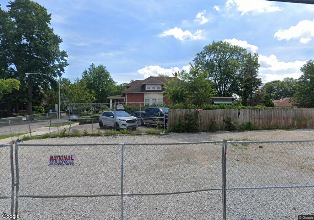 1155 Lakepointe St, Grosse Pointe Park, MI 48230 - photo 1