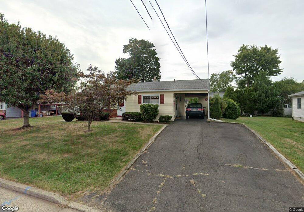 413 Clinton Ave, Middlesex, NJ 08846 - photo 1