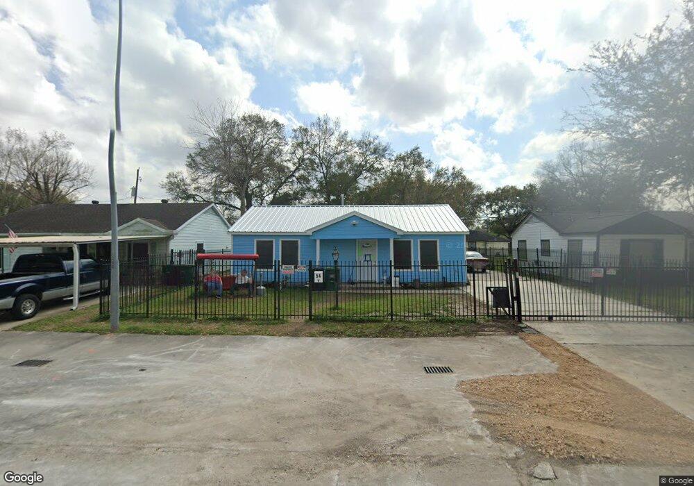 54 Farrell St, Houston, TX 77022 - photo 1