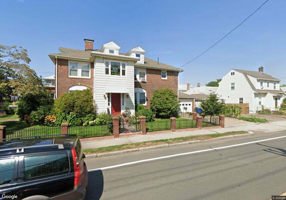 282 E Squantum St, Quincy, MA 02171 - photo 1