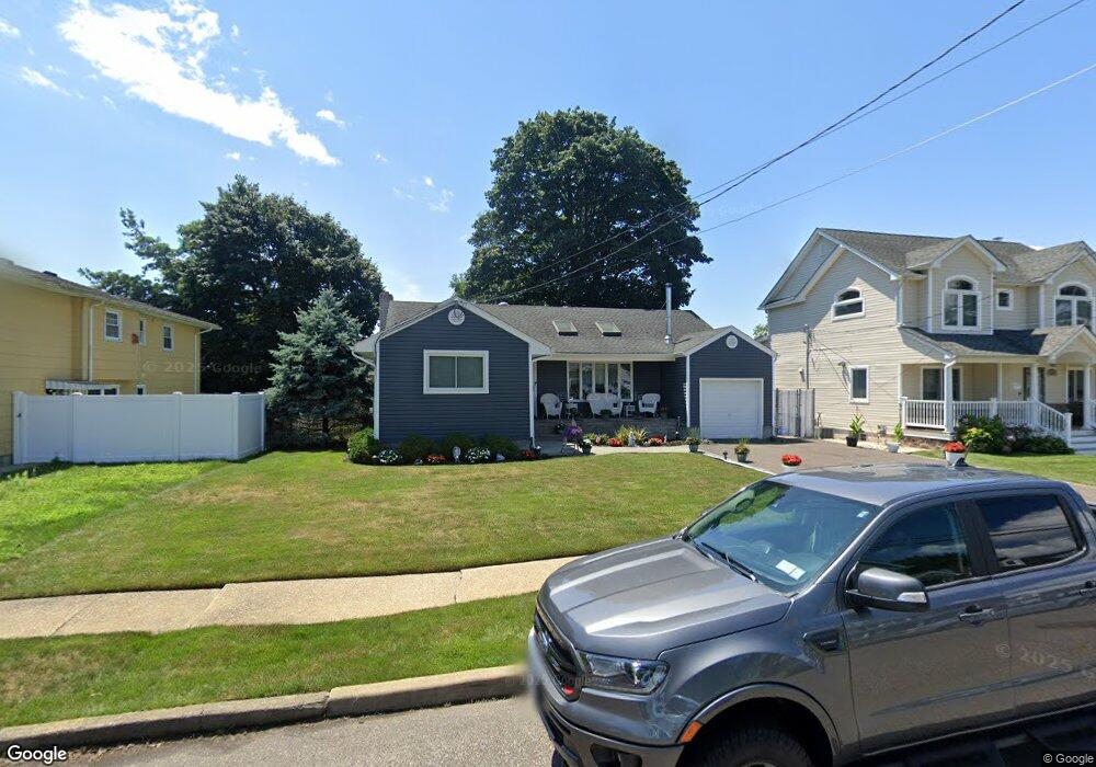 1924 Russell St, Bellmore, NY 11710 - photo 1