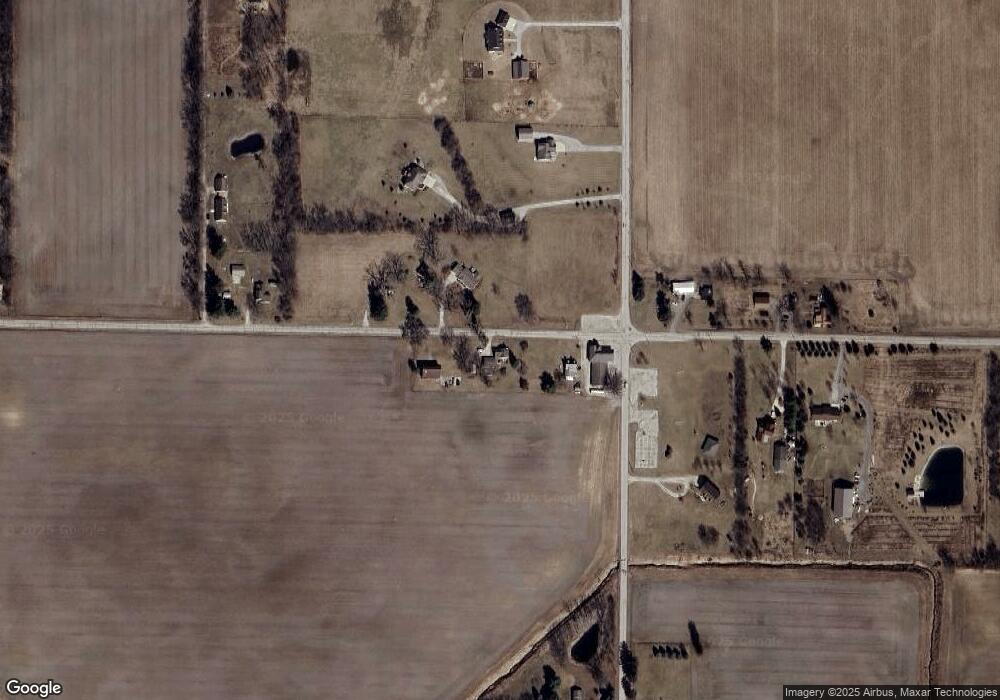 567 W 200 S, Albion, IN 46701 - photo 1