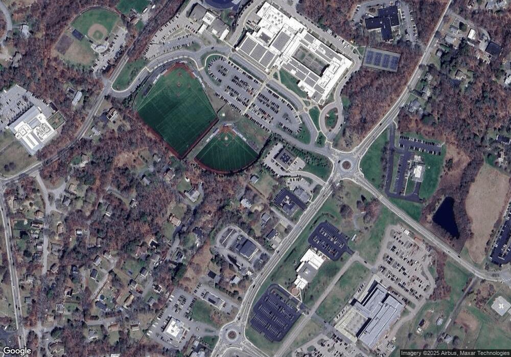 7 Whiting Ln, Plymouth, MA 02360 - photo 1