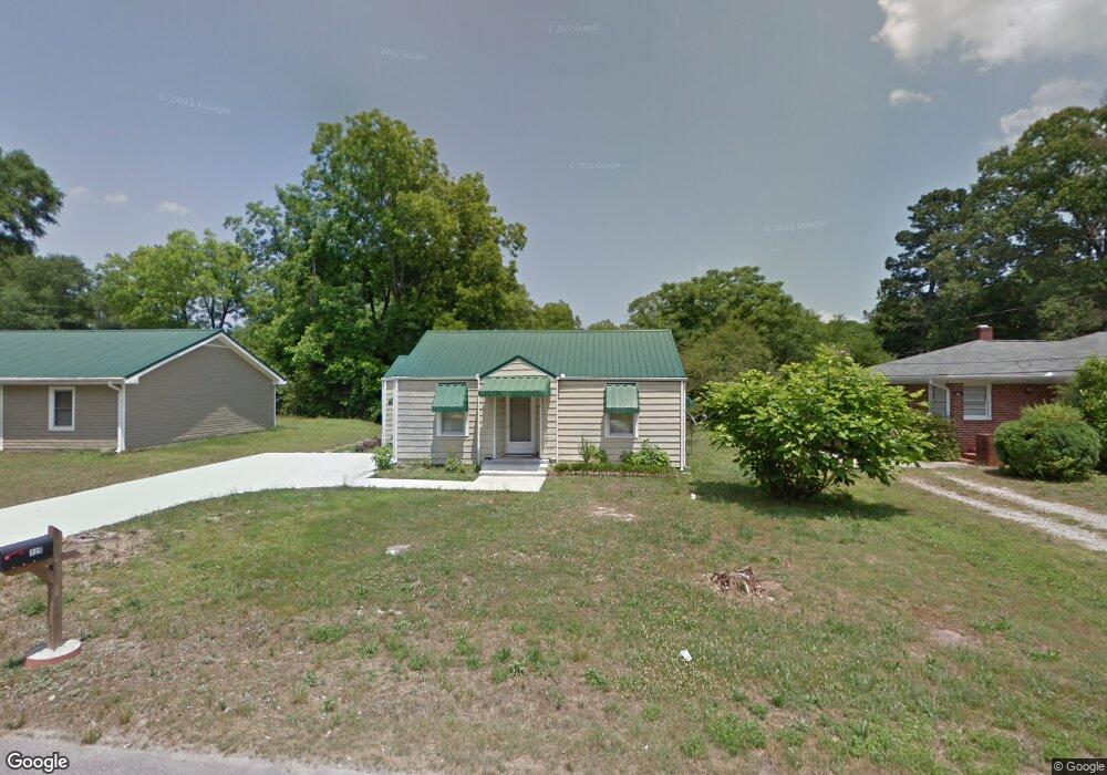 129 W New St, Winder, GA 30680 - photo 1