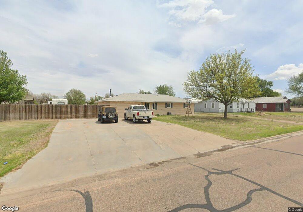 822 S Adams St, Hugoton, KS 67951 - photo 1