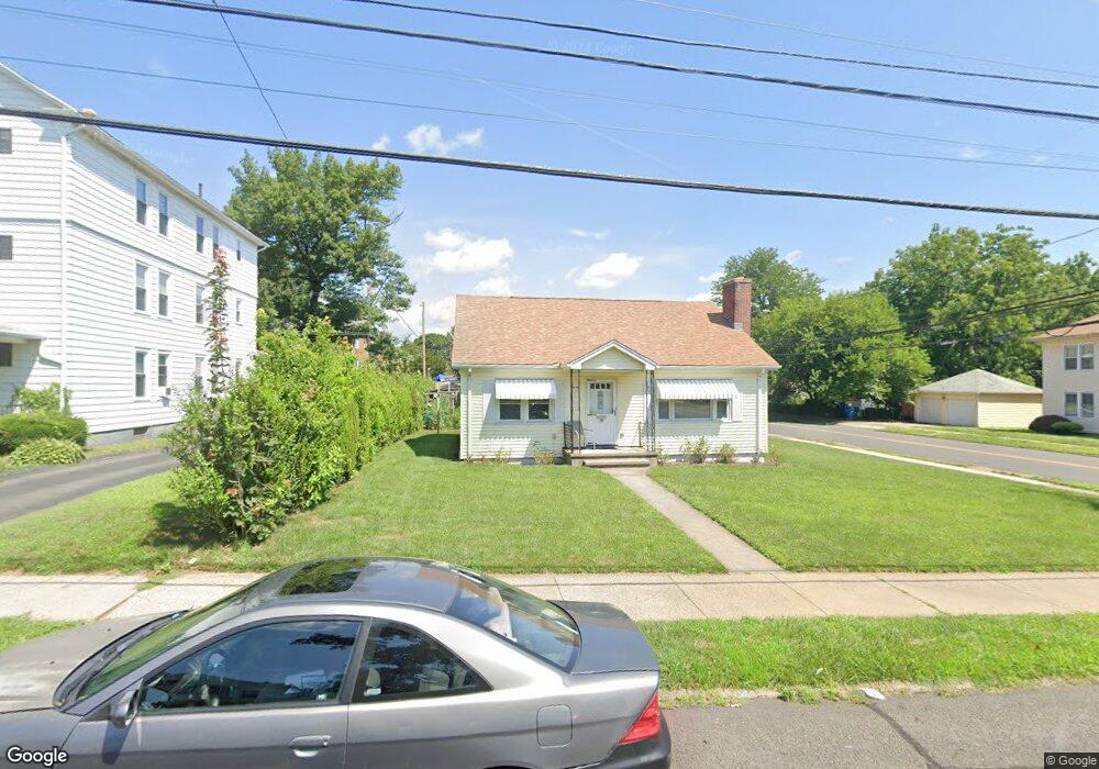 189 Roxbury Rd, New Britain, CT 06053 - photo 1