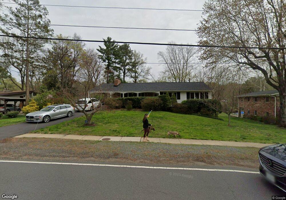 6303 Waterway Dr, Falls Church, VA 22044 - photo 1