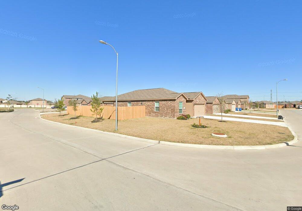 10915 Dover White Dr, Humble, TX 77396 - photo 1