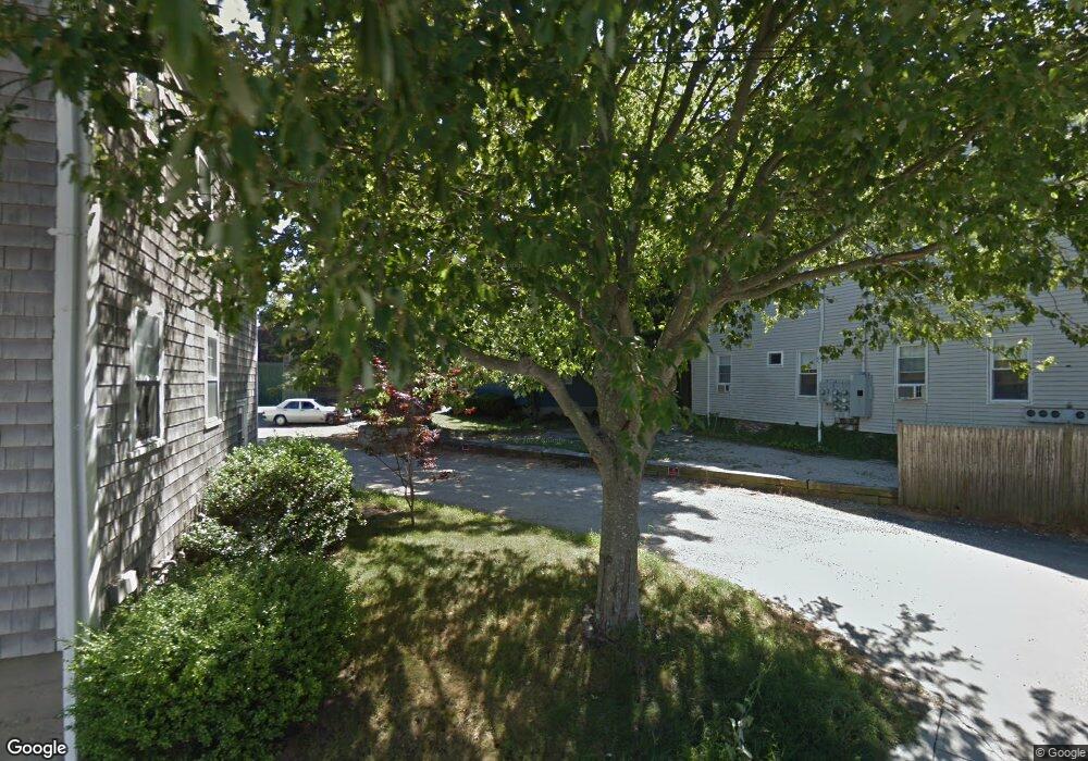 7 Bowler Ln, Newport, RI 02840 - photo 1