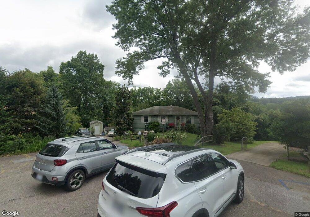 8 Carver Ct, Asheville, NC 28803 - photo 1