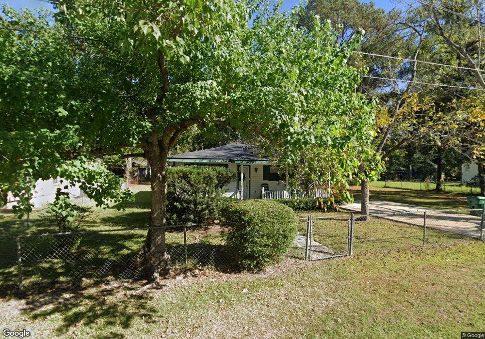 1005 Clarenda St, Picayune, MS 39466 - photo 1