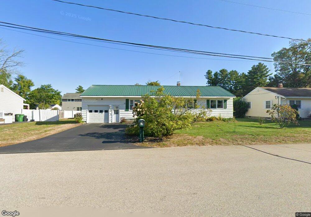 10 Galway Rd, Nashua, NH 03062 - photo 1