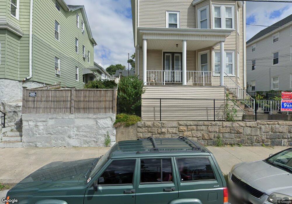 670 Eastern Ave unit 2, Fall River, MA 02723 - photo 1