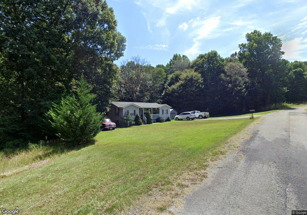 2150 Overhill Ln, Lincolnton, NC 28092 - photo 1