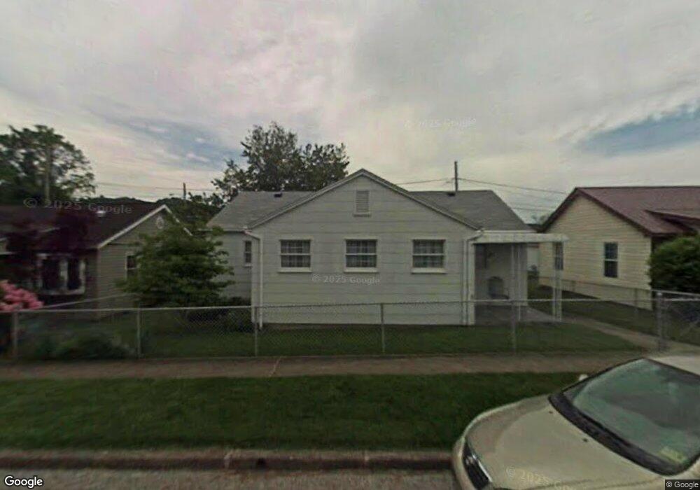 2714 27th St, Nitro, WV 25143 - photo 1