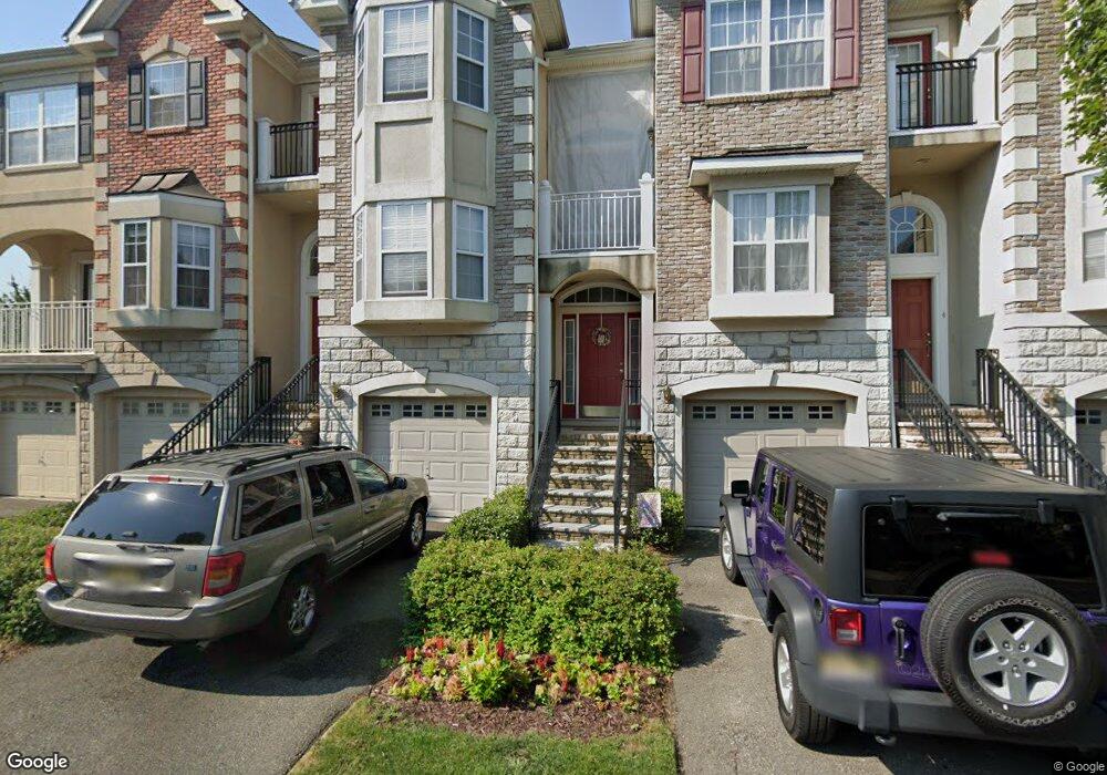 2 Mallard Place unit 102, Secaucus, NJ 07094 - photo 1