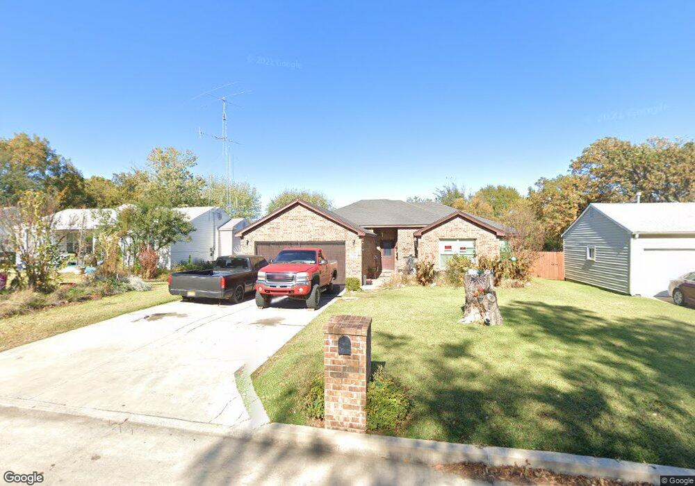 711 Ash St, Ardmore, OK 73401 - photo 1