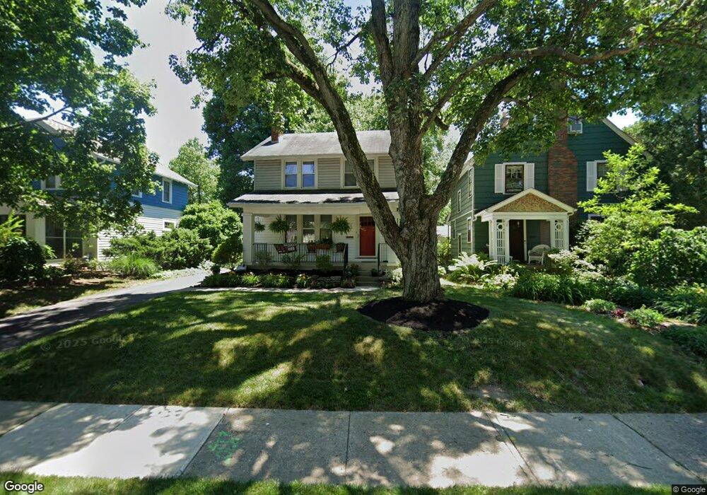 449 E Torrence Rd, Columbus, OH 43214 - photo 1