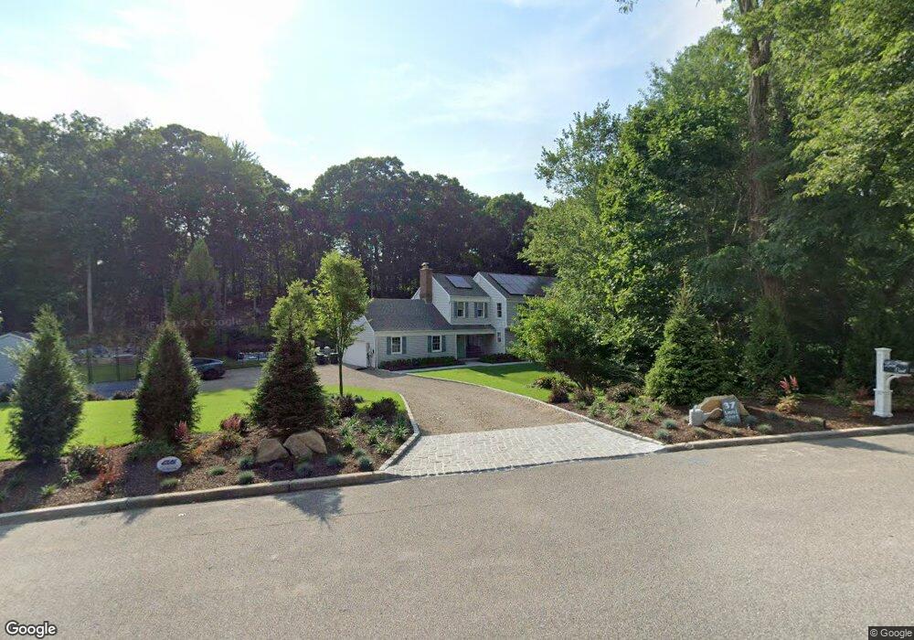 37 Laurel Ct, Wading River, NY 11792 - photo 1