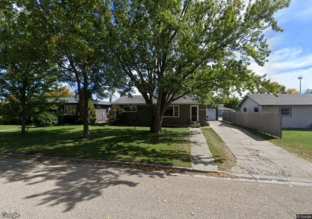 1505 5th Ave SW, Jamestown, ND 58401 - photo 1